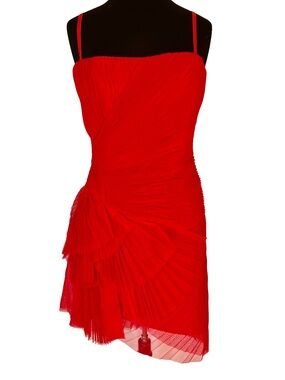 BCBGMaxAzria Runway Red Strapless Pleated Lace Sweetheart Cocktail Dress